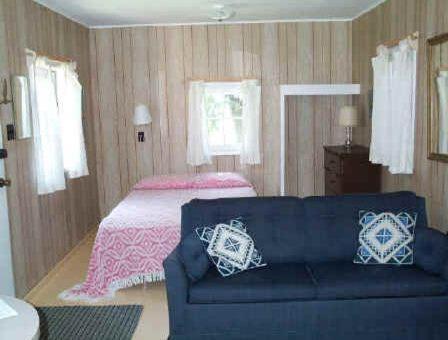 Bayfield River Cottage Colony Inc Bluewater Room photo